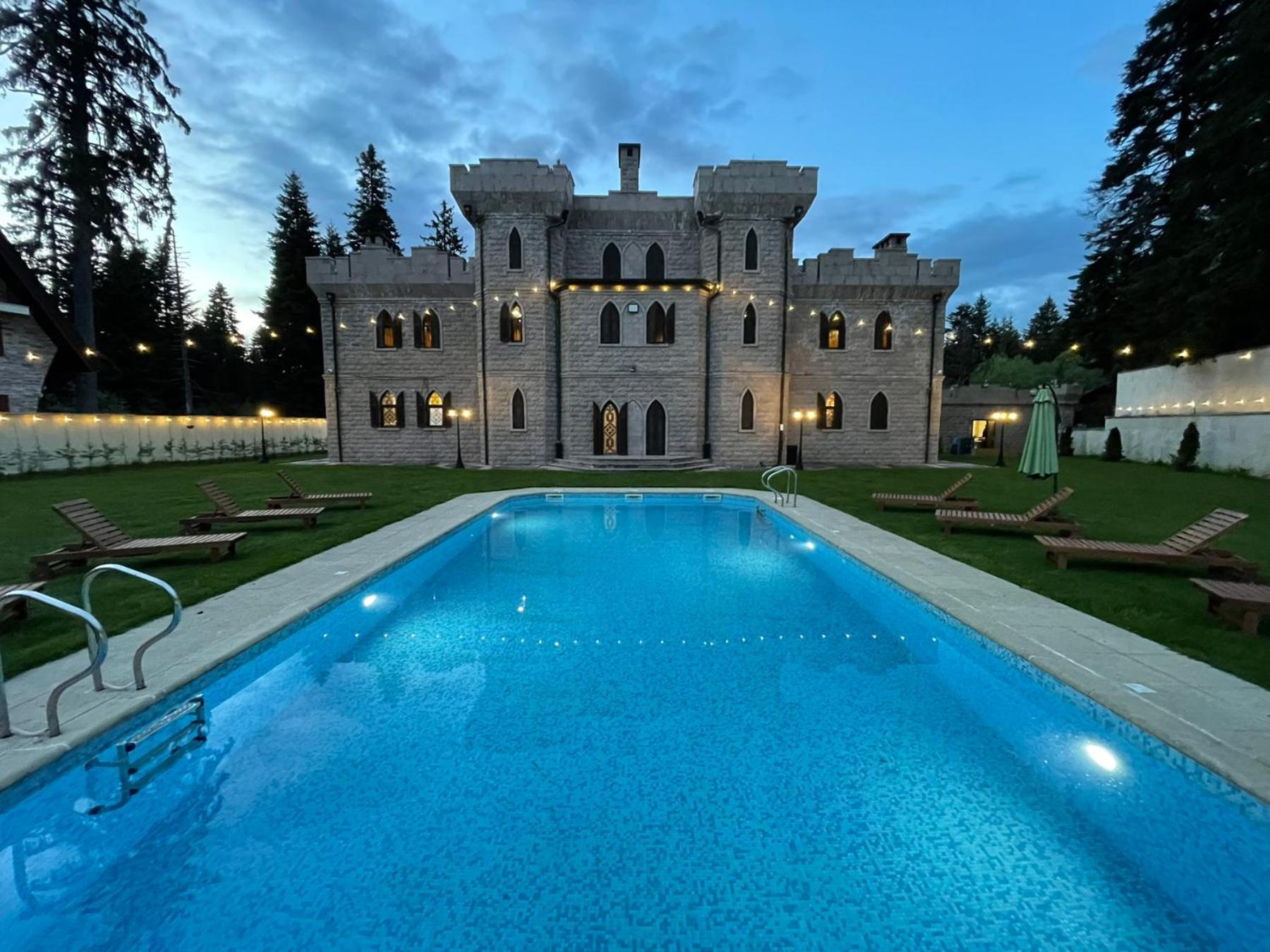 The Castle - Your Unique Way Of Retreat Borovec Kültér fotó
